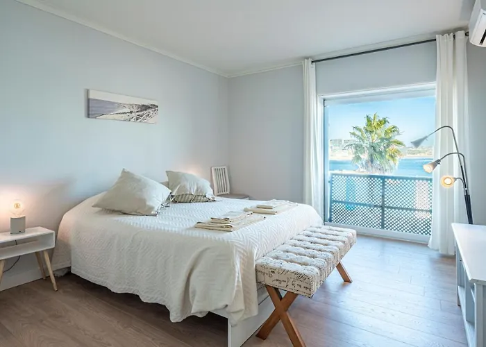 Cascais Bay Terrace I