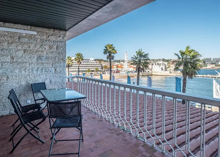 Cascais Bay Terrace I